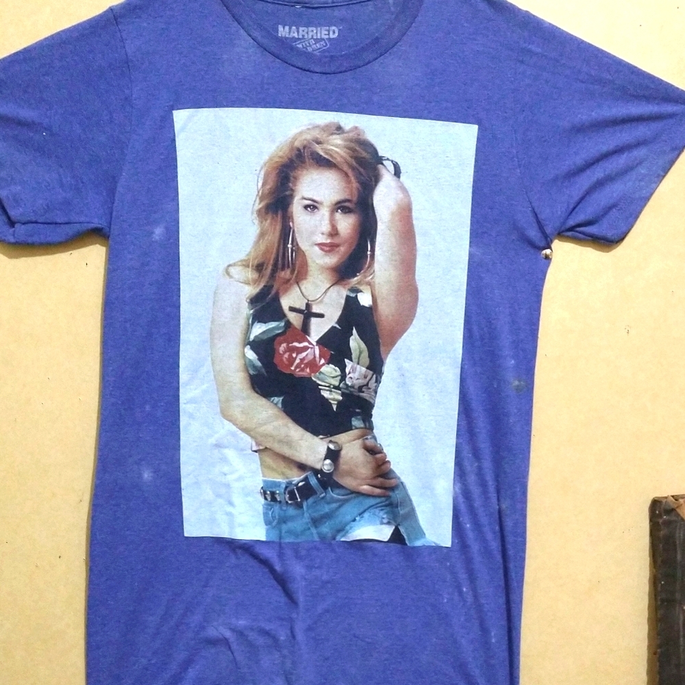 Married w Children Kelly Bundy T-shirt